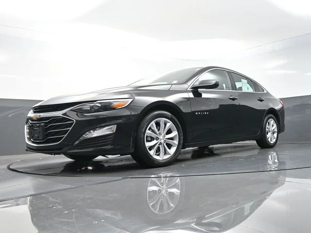 Used 2025 Black Chevrolet LT image 33