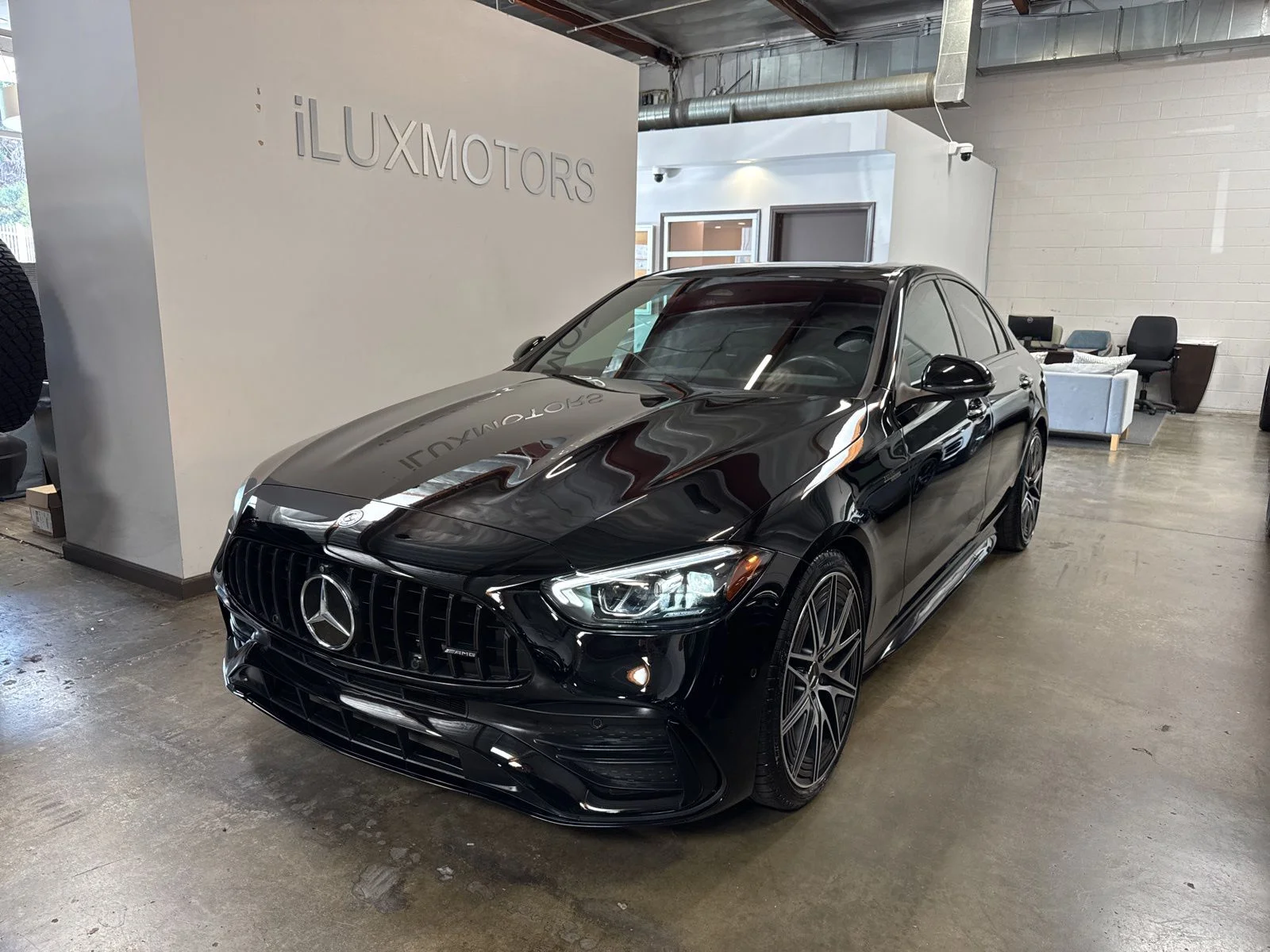 2023 Mercedes-Benz C-Class AMG C43 4MATIC's photo
