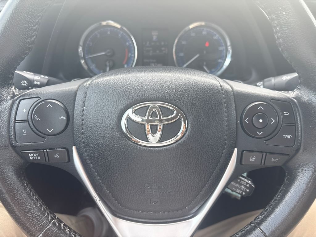 Used 2017 Black Toyota L image 15