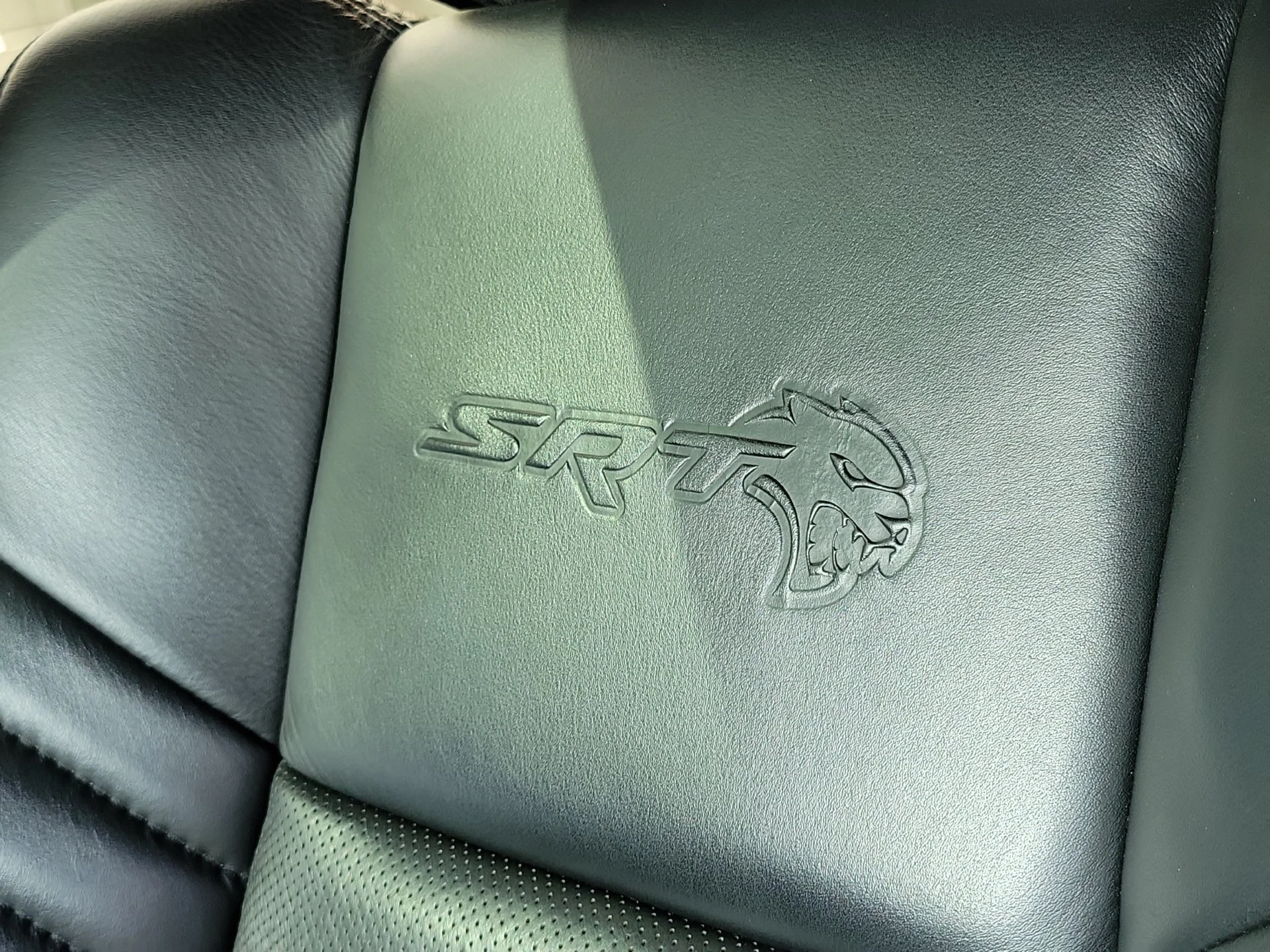 Used 2021 White Dodge SRT Hellcat Redeye Widebody image 16