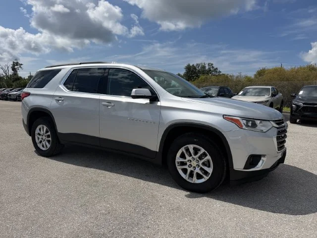 Used 2020 SILVER ICE METALLIC Chevrolet LT Cloth image 1