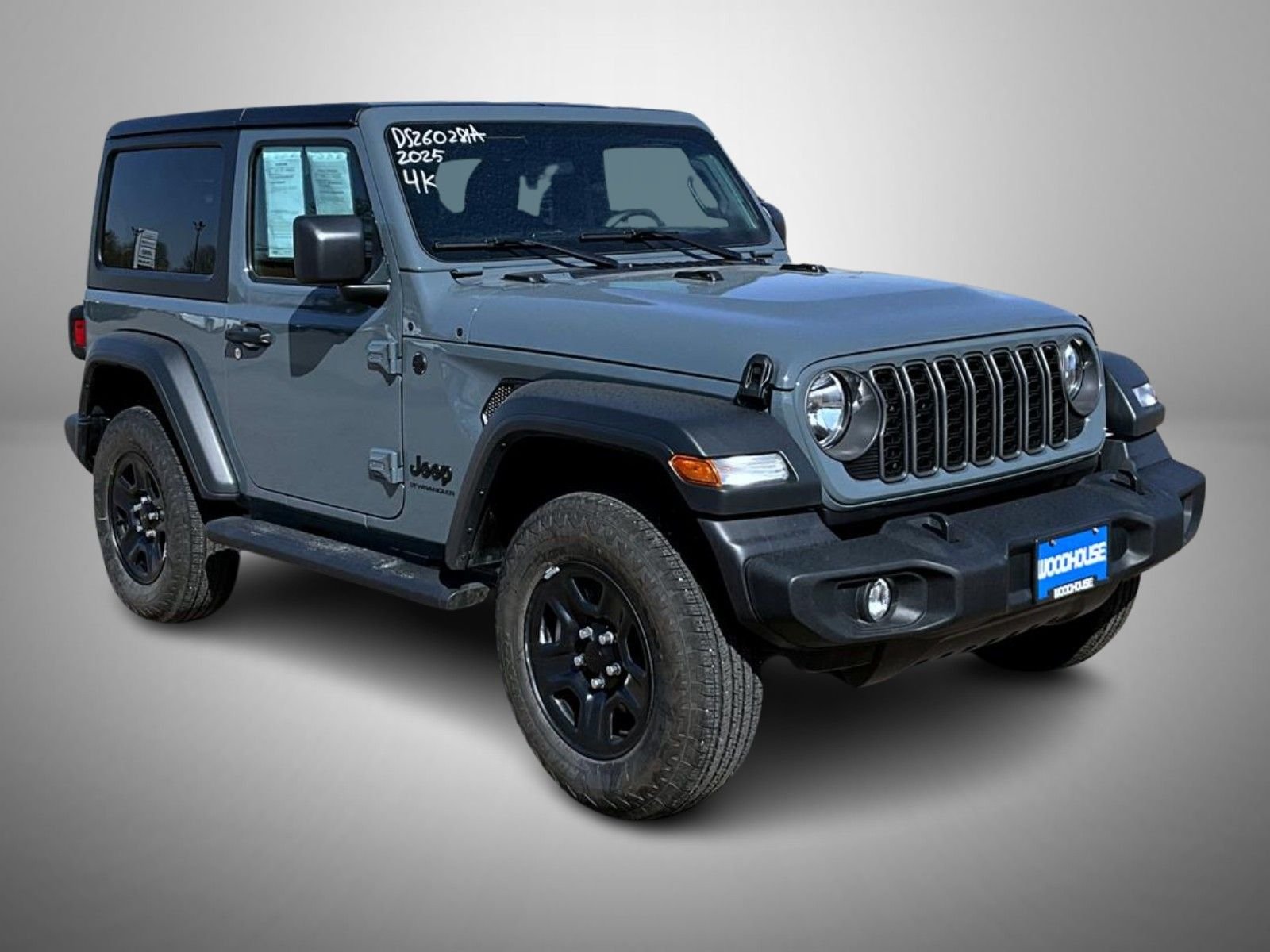 Used 2025 Gray Jeep Sport image 3