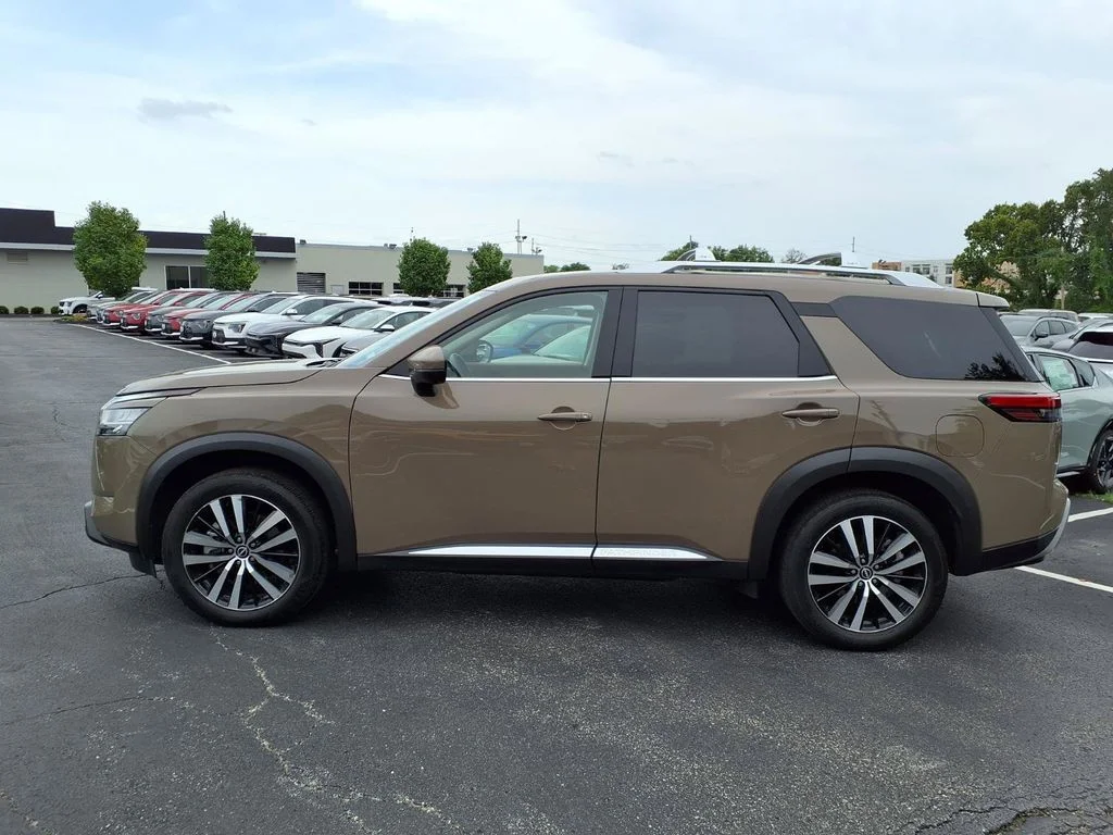 Used 2023 Baja Storm Nissan Platinum image 25