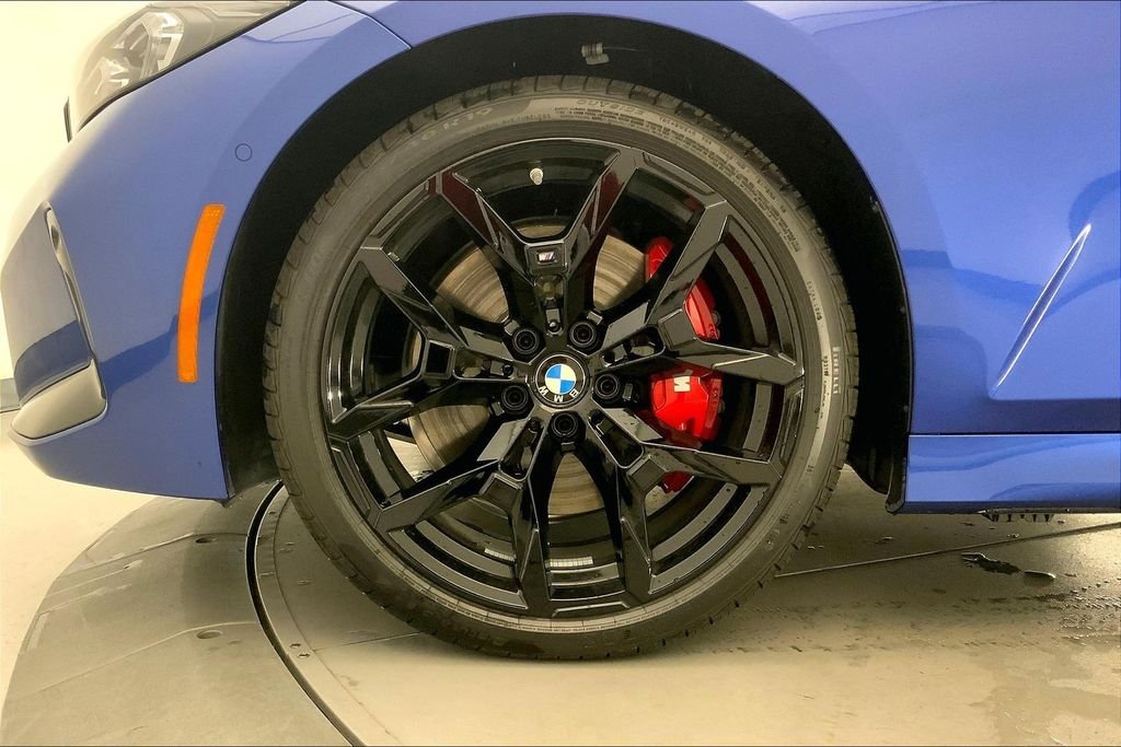 New 2026 Portimao Blue Metallic BMW  image 9