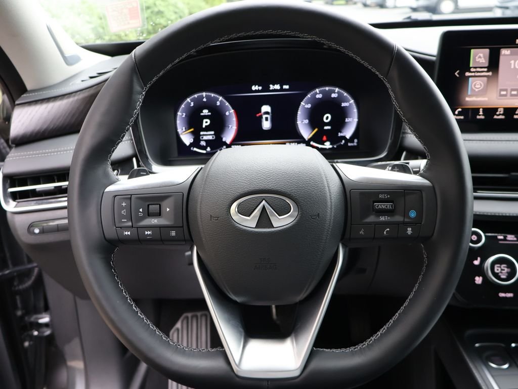 Used 2025 Graphite Shadow INFINITI Sensory image 33