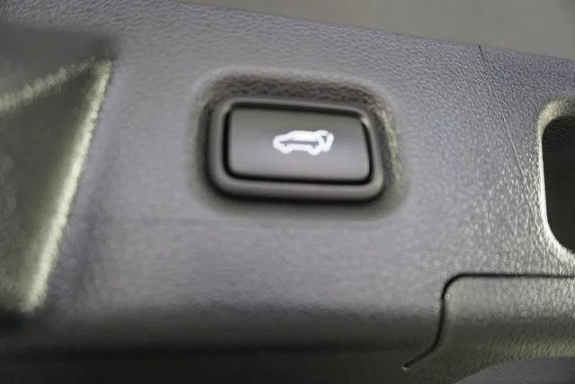 Used 2022 Gray Hyundai Limited image 37