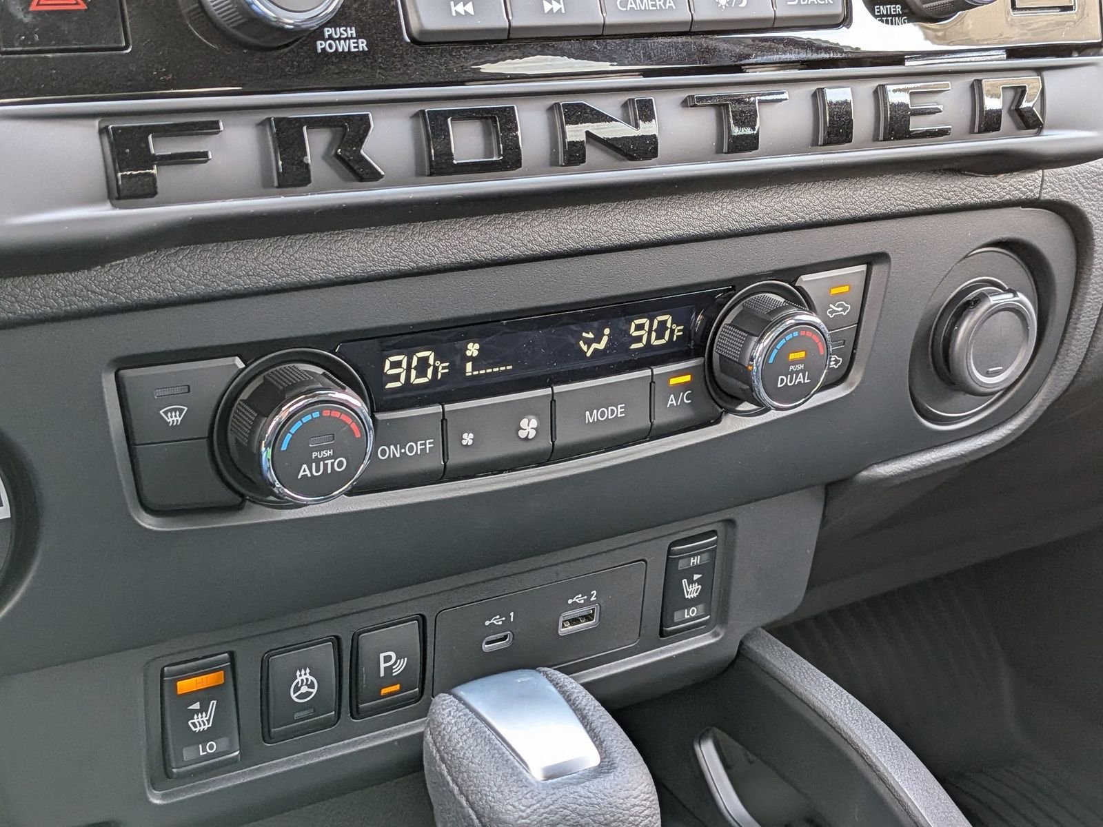 New 2026 Glacier White Nissan Crew Cab SV image 19