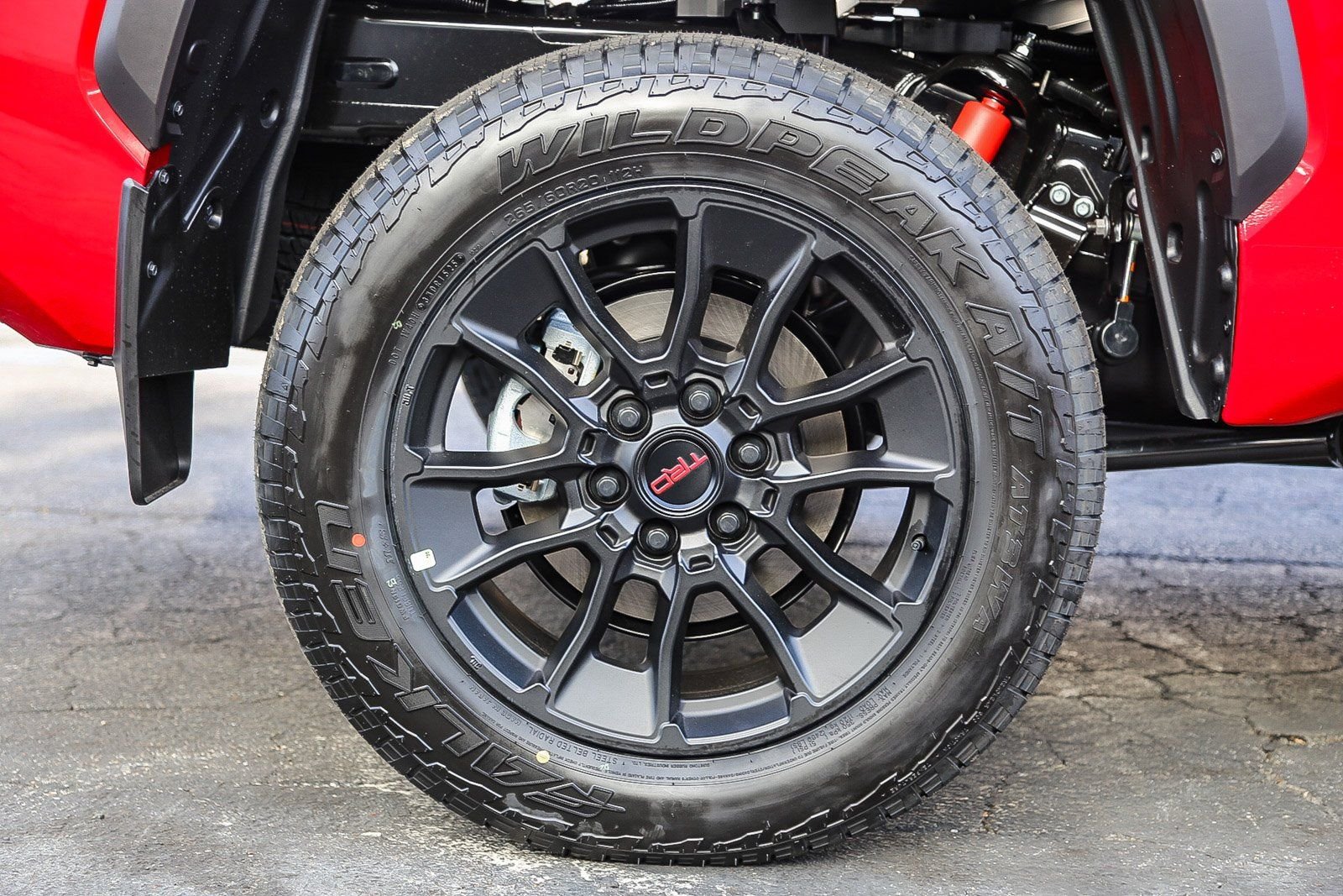 2026 Toyota Tundra Limited - Photo 11
