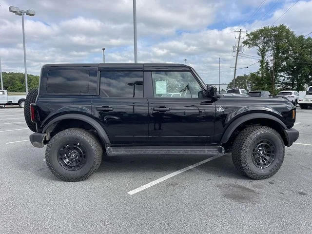 New 2026 Black Ford Outer Banks image 2