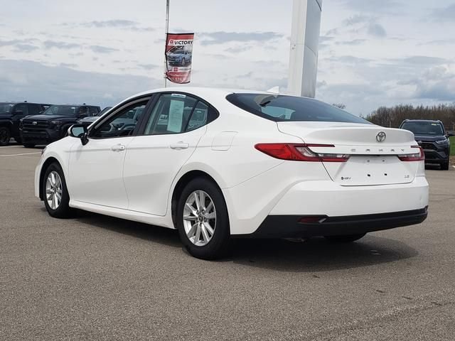 Used 2025 White Toyota LE image 7