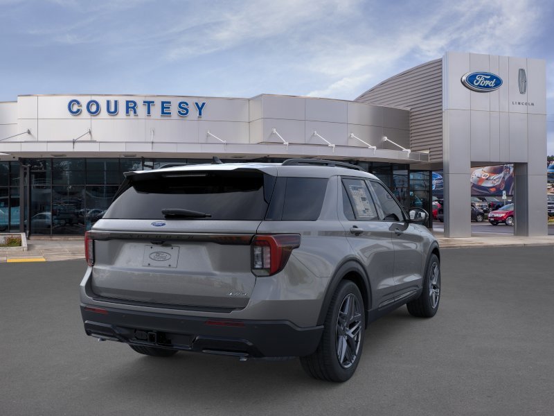 New 2026 Carbonized Gray Metallic Ford ST-Line image 8