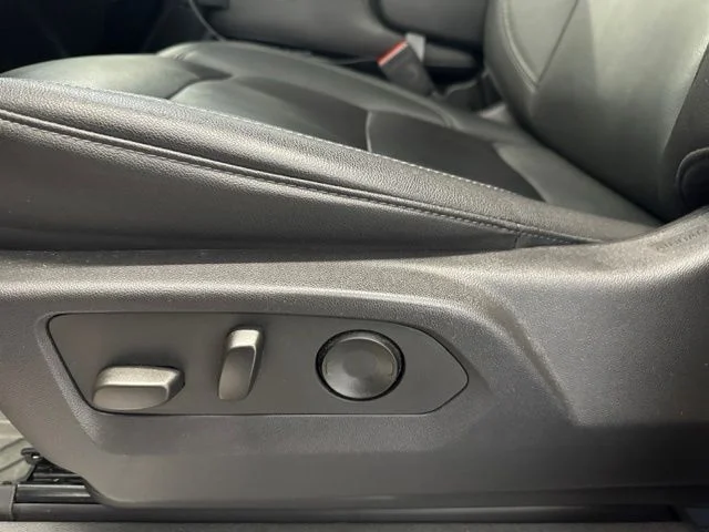 Used 2024 Red Chevrolet LT image 21