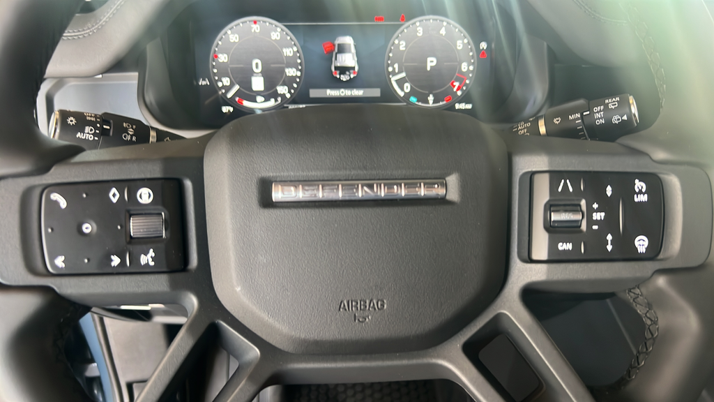 2026 Land Rover Defender X-Dynamic SE - Photo 38