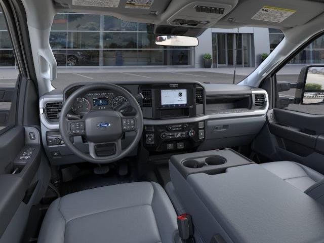 New 2026 Oxford White Ford F-250® XL image 31