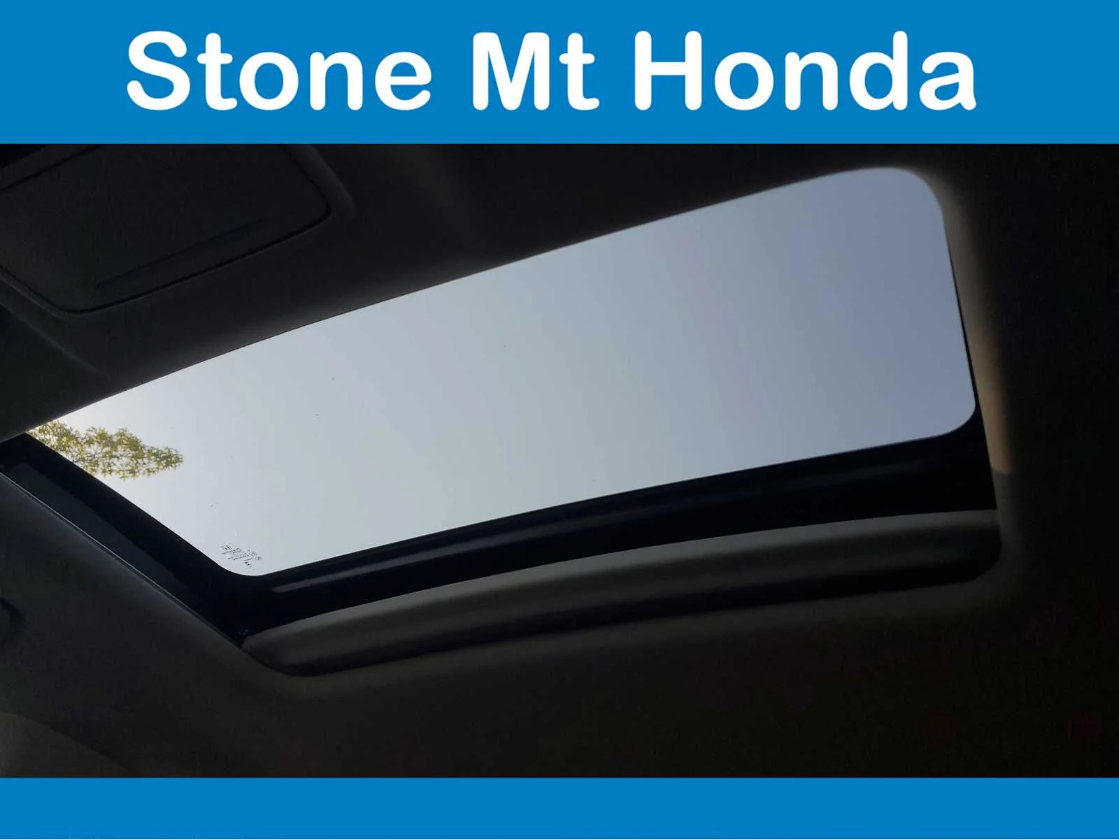 Used 2026 Platinum White Pearl Honda EX image 32