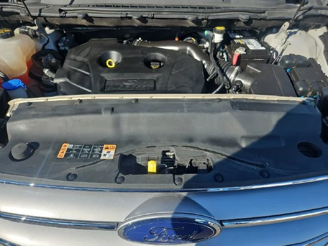 Used 2018 Gold Ford SEL image 22