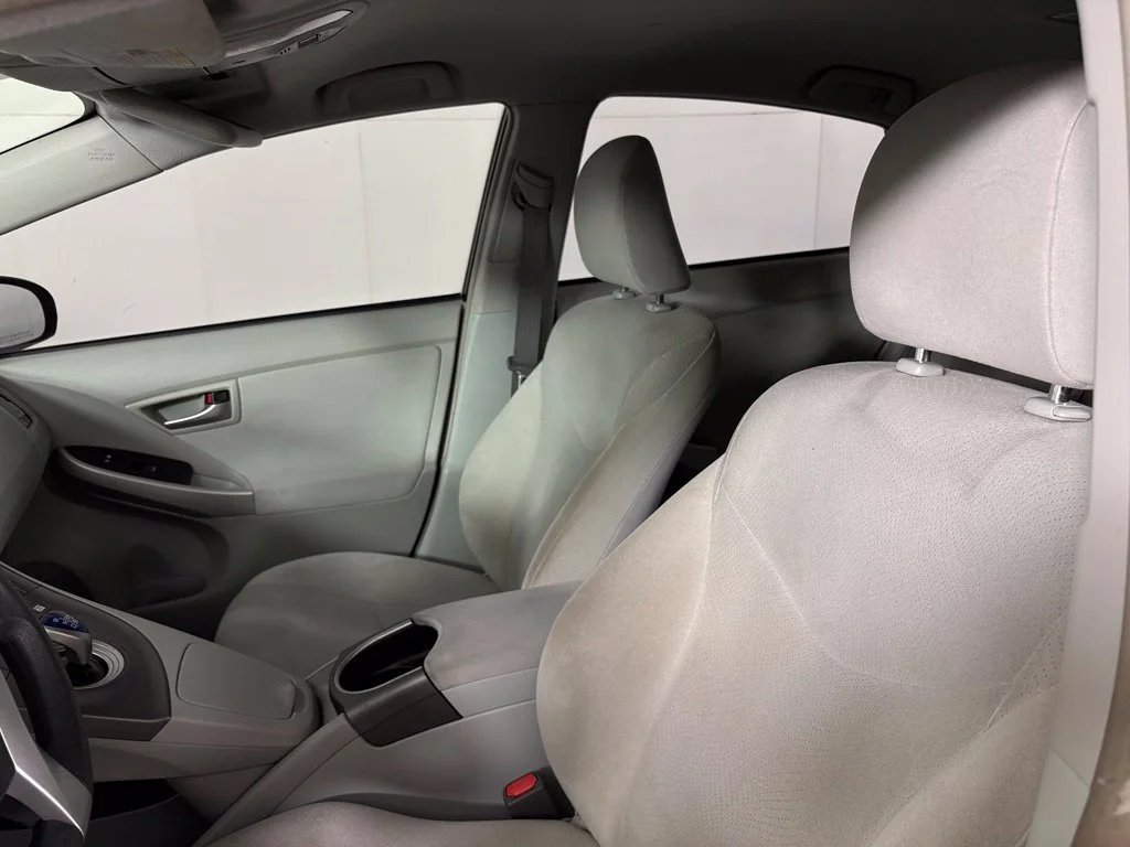 Used 2014 Black Toyota Two image 16