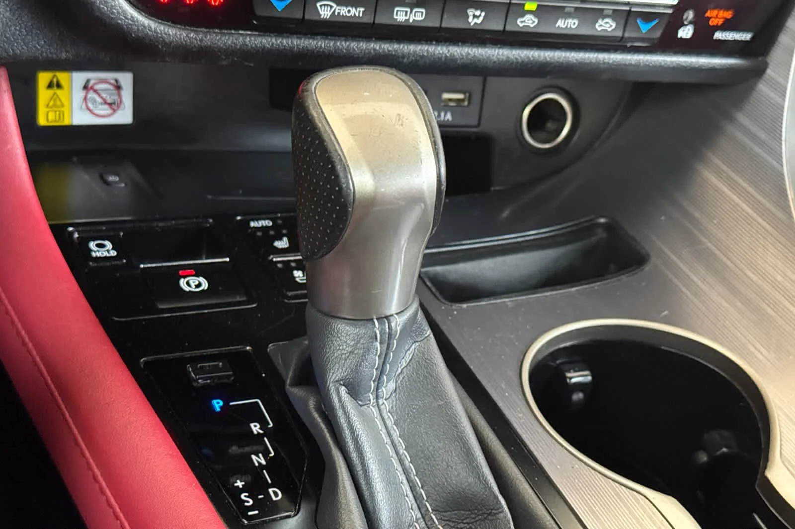 Used 2021 Atomic Silver Lexus F SPORT Appearance image 23