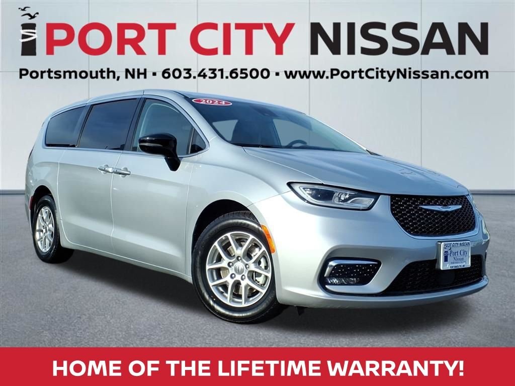 2024 Chrysler Pacifica