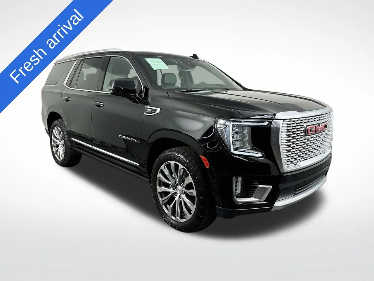 Used 2023 Onyx Black GMC Denali image 1