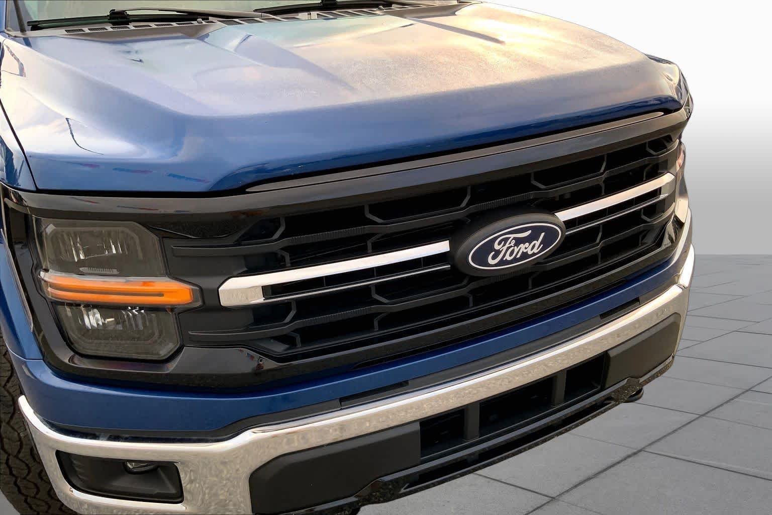 Used 2025 Atlas Blue Metallic Ford XLT image 29