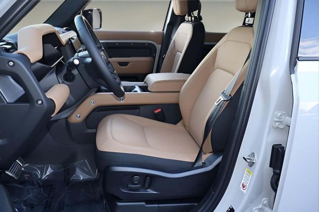 2026 Land Rover Defender X - Photo 13