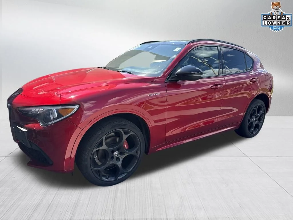 2023 Alfa Romeo Stelvio Veloce AWD's photo