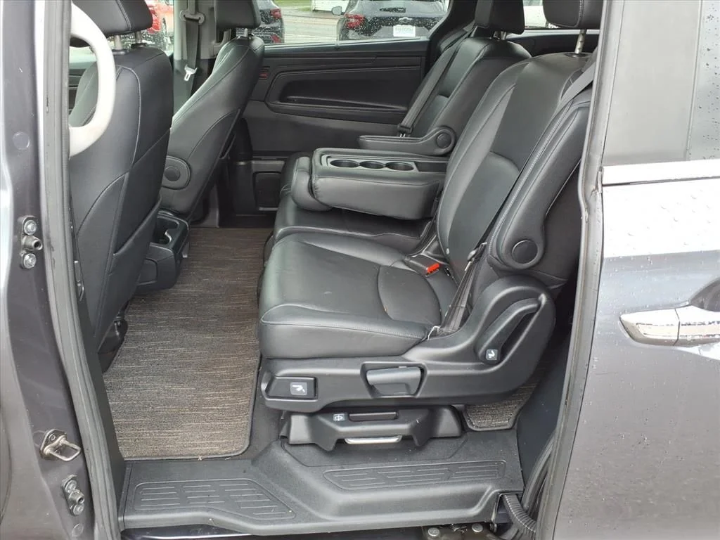 Used 2023 Gray Honda EX-L image 14