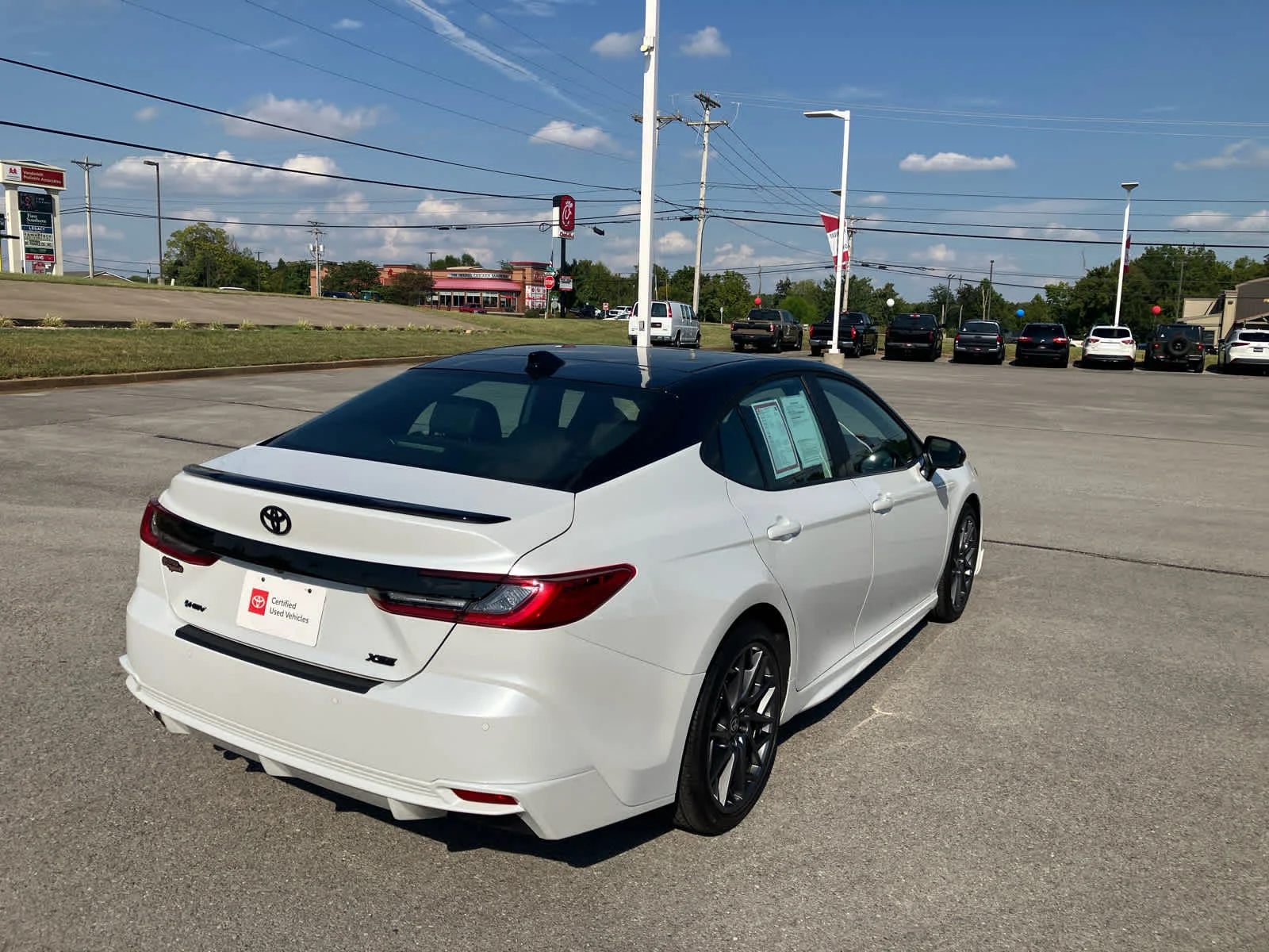 Certified Used 2026 Wind Chill Pearl w/Midnight Black Metallic Roof Toyota XSE image 9