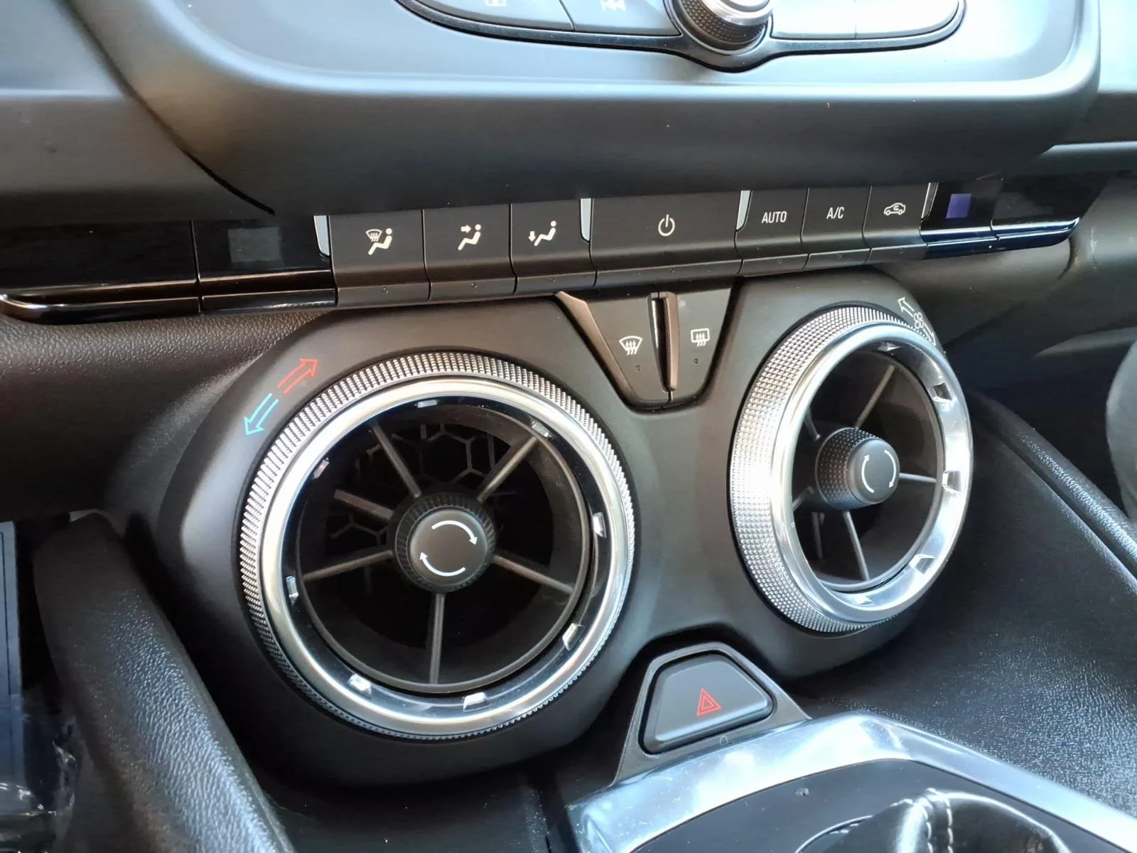 Used 2019 Orange Chevrolet LT image 12