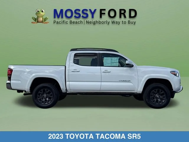 Used 2023 White Toyota SR5 image 4