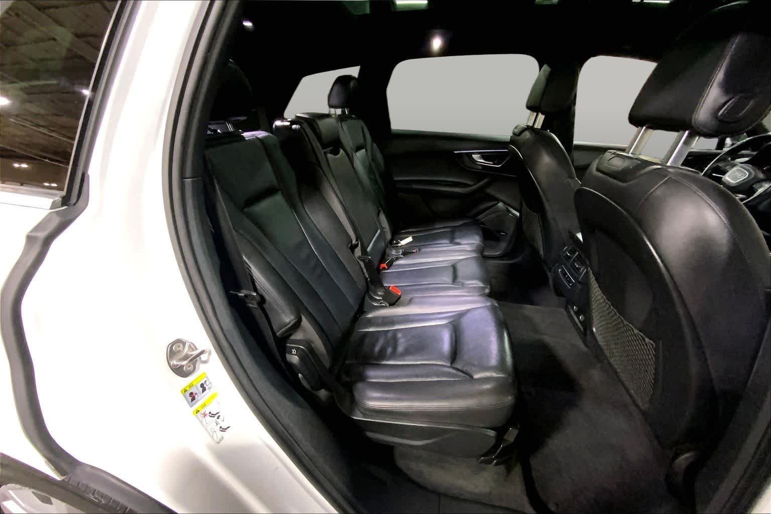 Used 2018 Glacier White Metallic Audi Premium Plus image 20