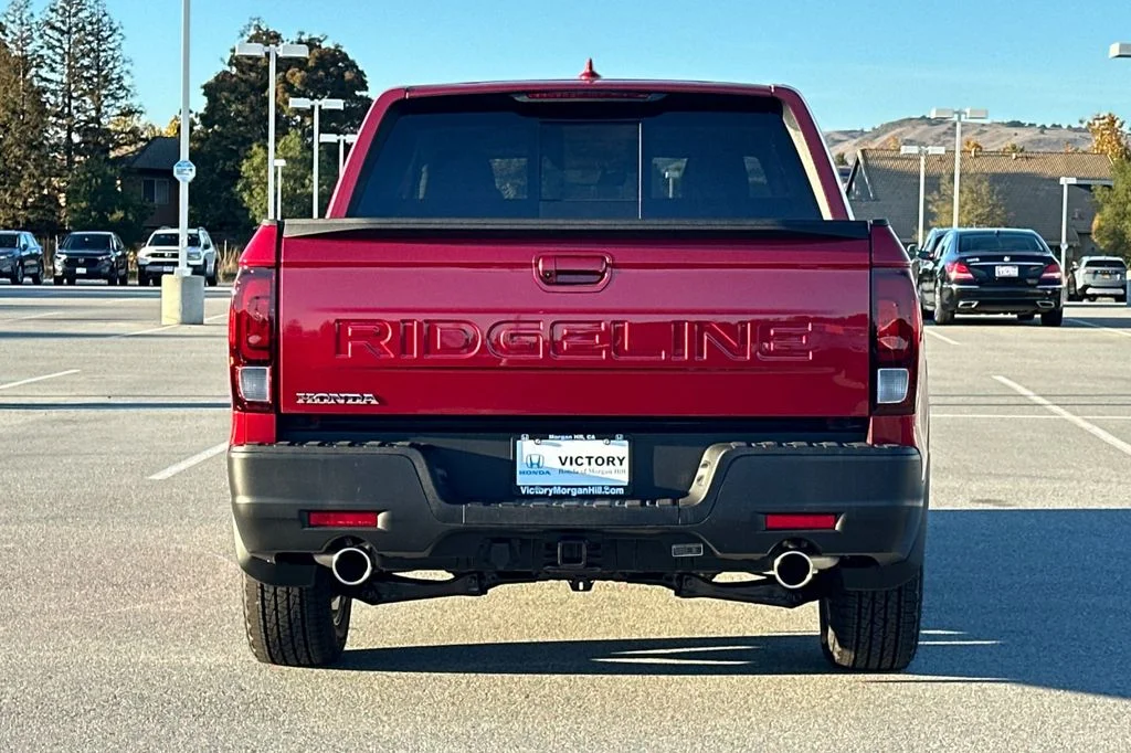 New 2026 Radiant Red Metallic II Honda RTL image 5
