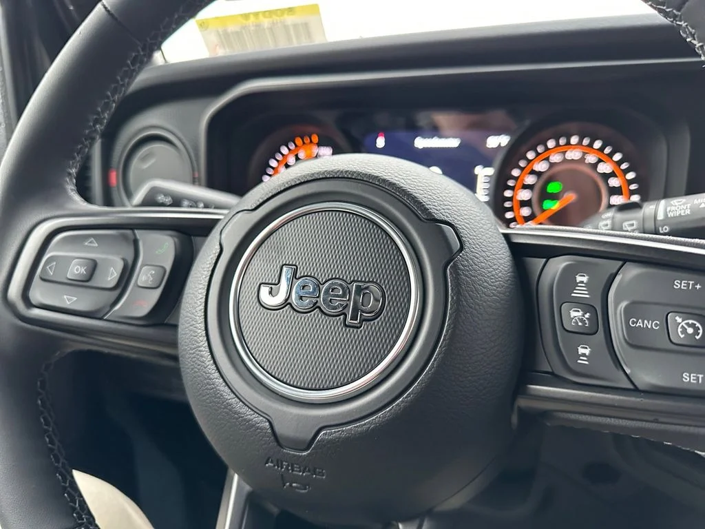 New 2026 Anvil Clear-Coat Exterior Paint Jeep RUBICON X image 25