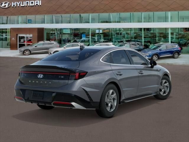 New 2026 Blue Hyundai SE image 21