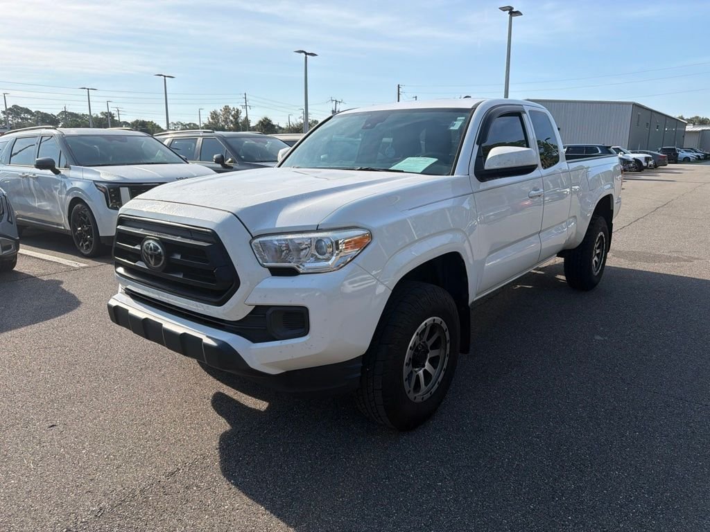 Used 2020 White Toyota SR image 8