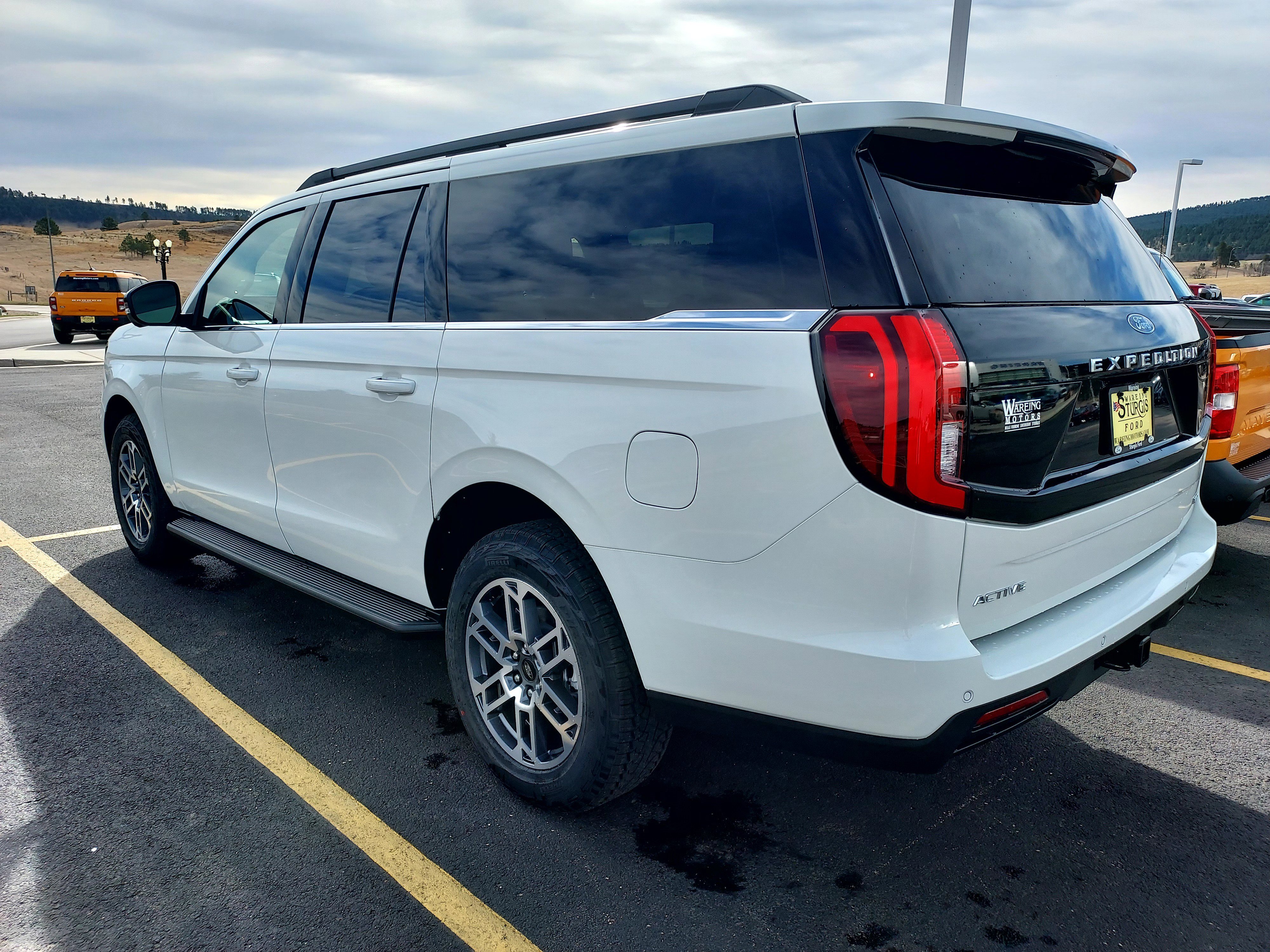 New 2026 Star White Metallic Tri-Coat Ford Active image 4