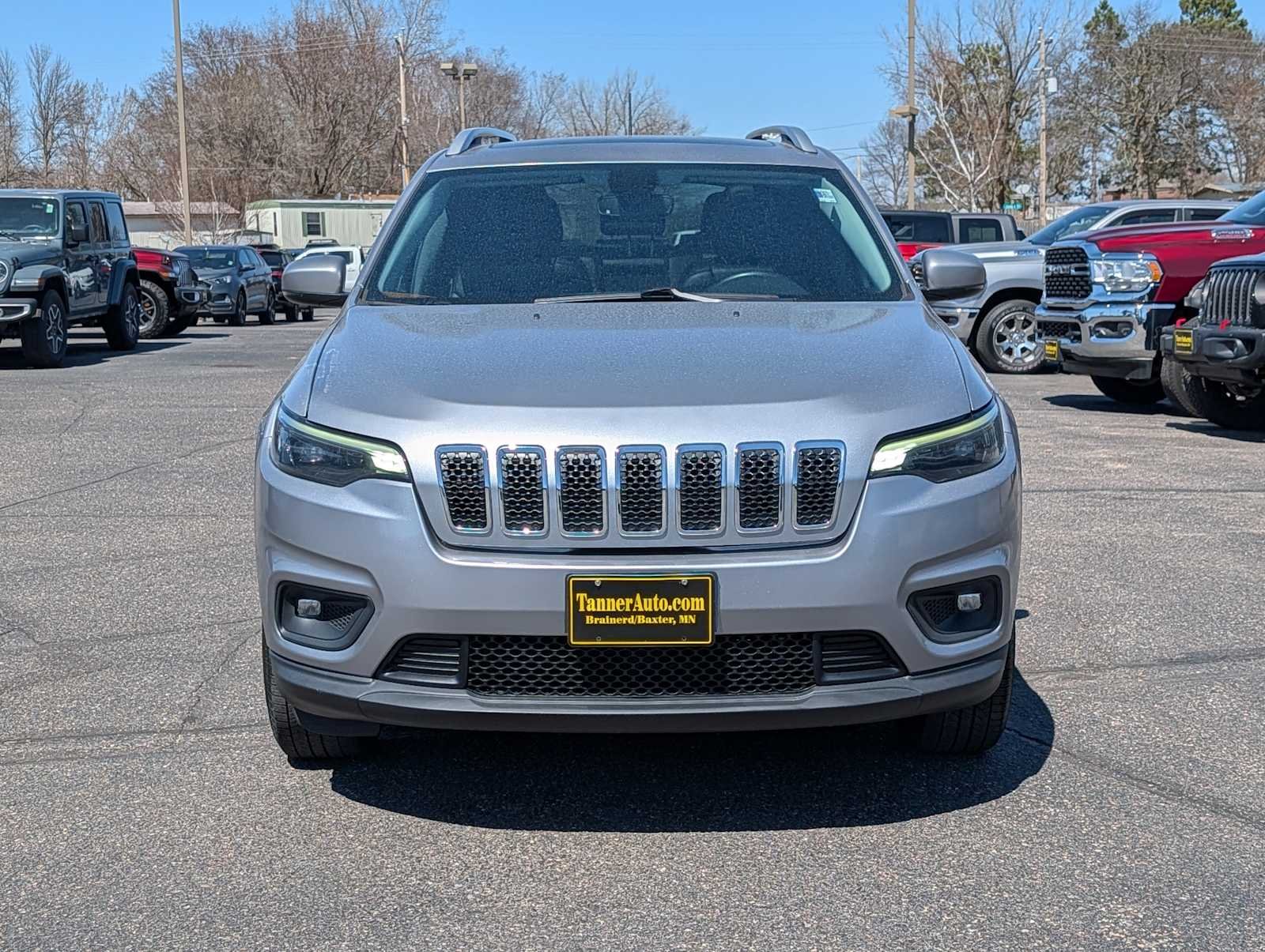 Used 2019 Jeep Cherokee Latitude Plus with VIN 1C4PJMLB0KD454776 for sale in Brainerd, MN