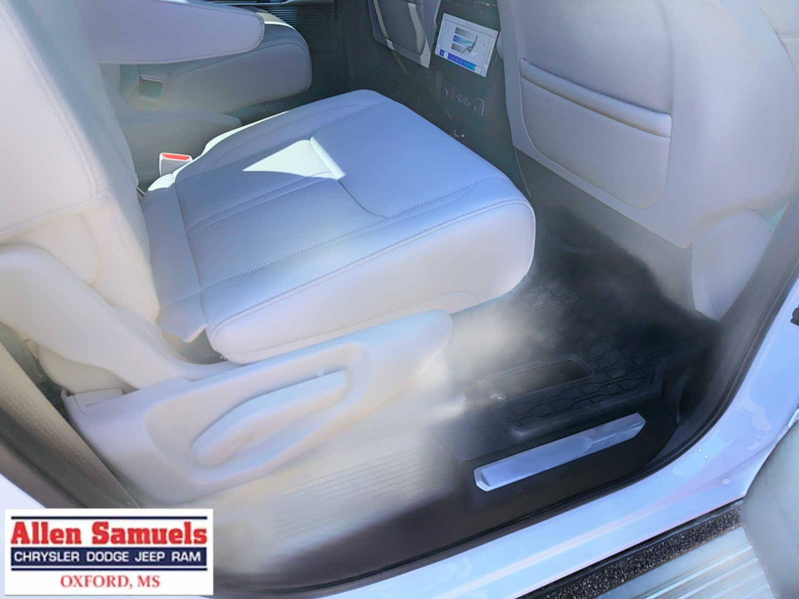2026 Jeep Grand Wagoneer Summit Obsidian - Photo 55