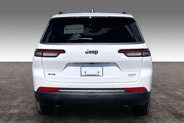 New 2026 Bright White Clear-Coat Exterior Paint Jeep Laredo image 4