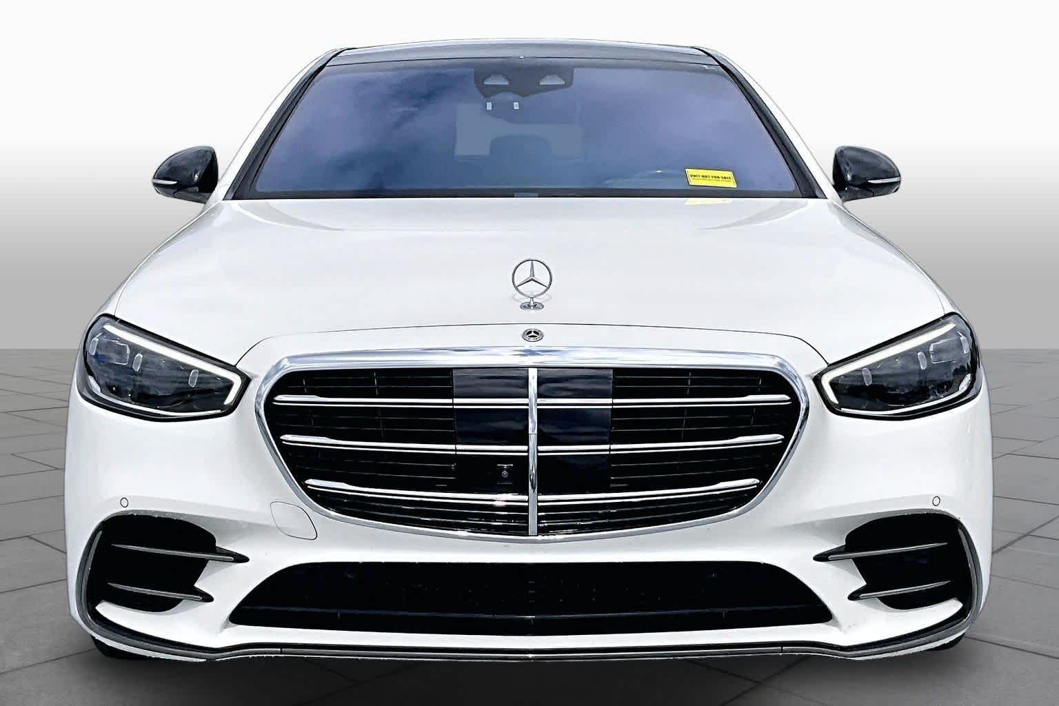 Used 2023 MANUFAKTUR Diamond White Mercedes-Benz S 580 image 4