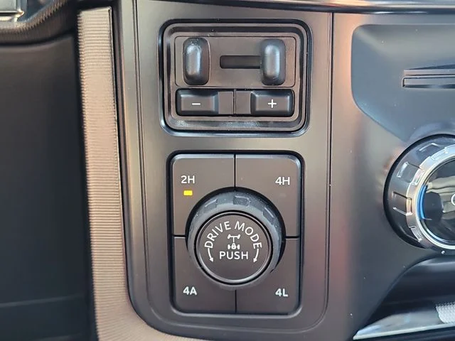 New 2026 Avalanche Ford Platinum image 29