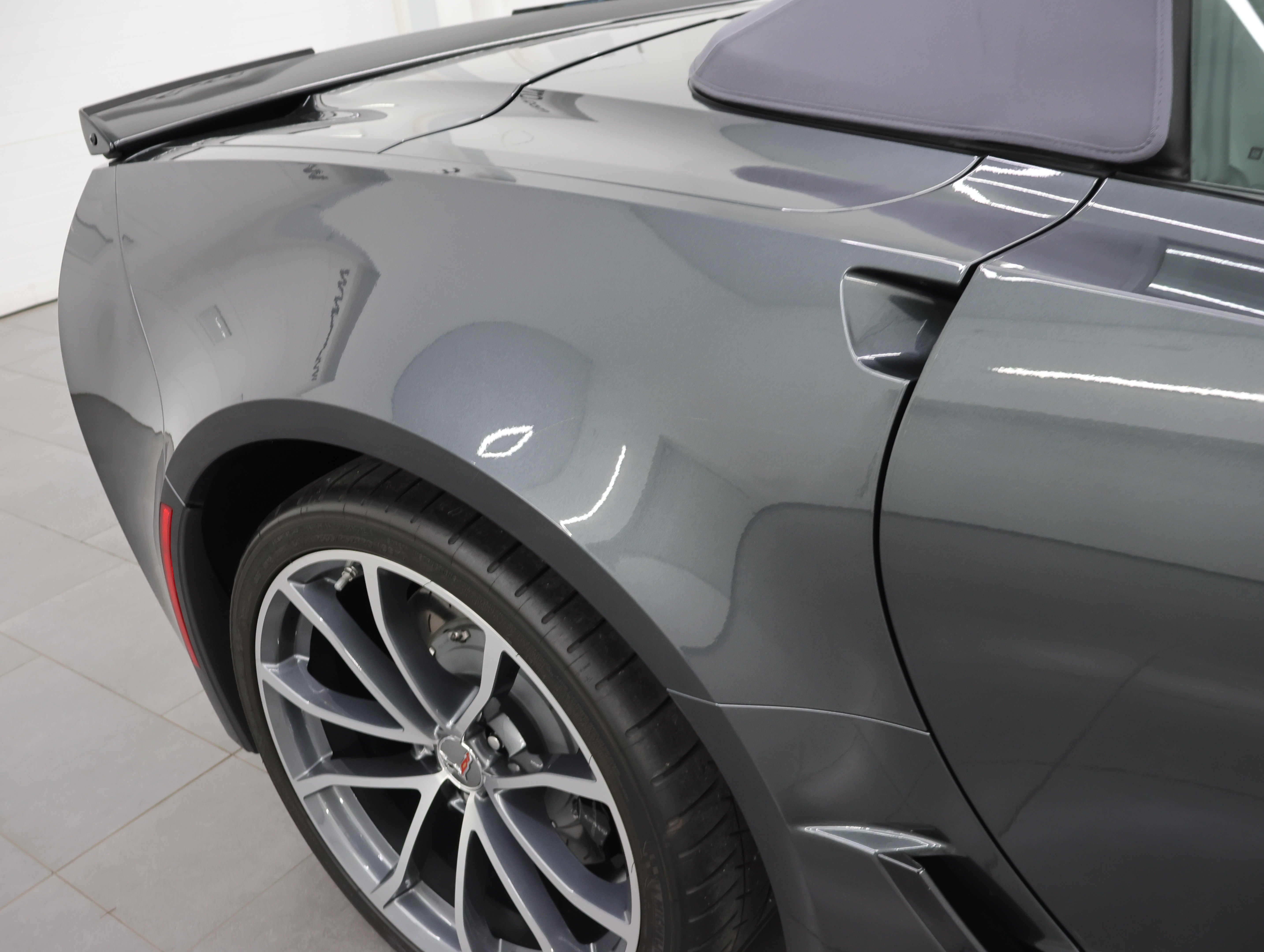 Used 2017 Watkins Glen Gray Metallic Chevrolet Grand Sport 1LT: GRAND SPORT-1LT-POWER TOP CONVERTIBLE-AUTO-MAGNETIC RIDE-BACKUP CAM image 23
