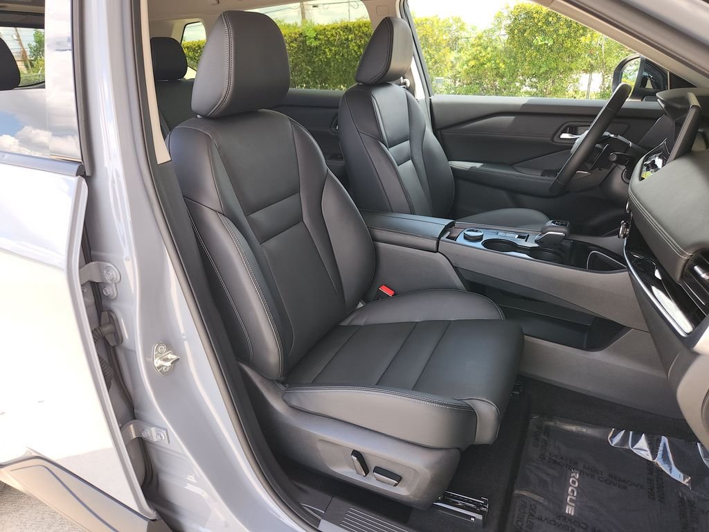 Certified Used 2025 Gray Nissan SL image 16