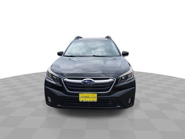 Used 2020  Subaru Premium image 3