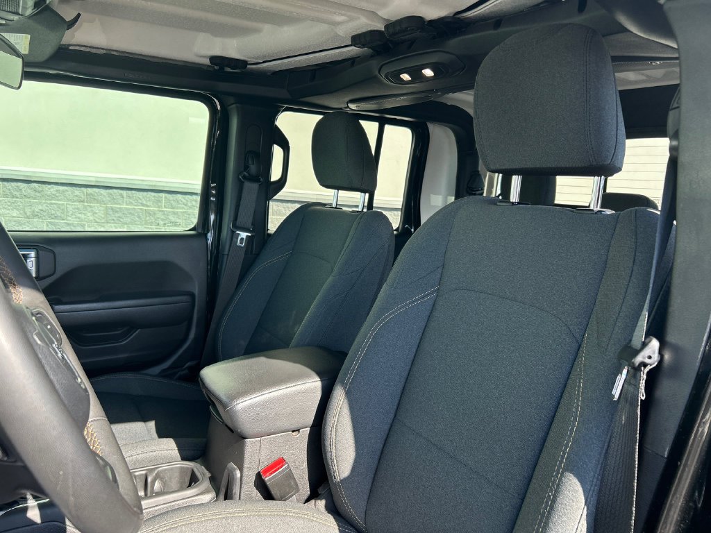 Used 2024 Black Jeep Sport S image 13