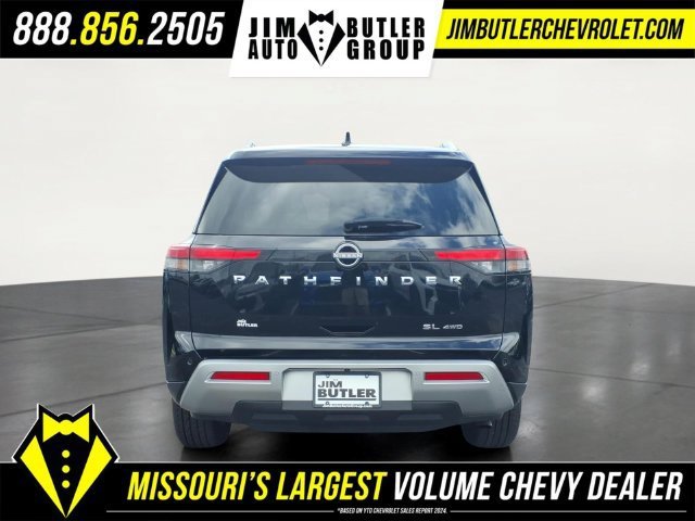 Used 2025  Nissan SL image 23