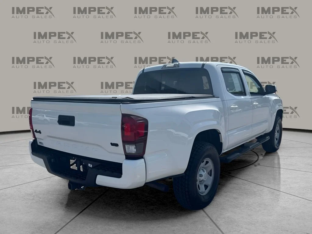 Used 2022 White Toyota SR image 5