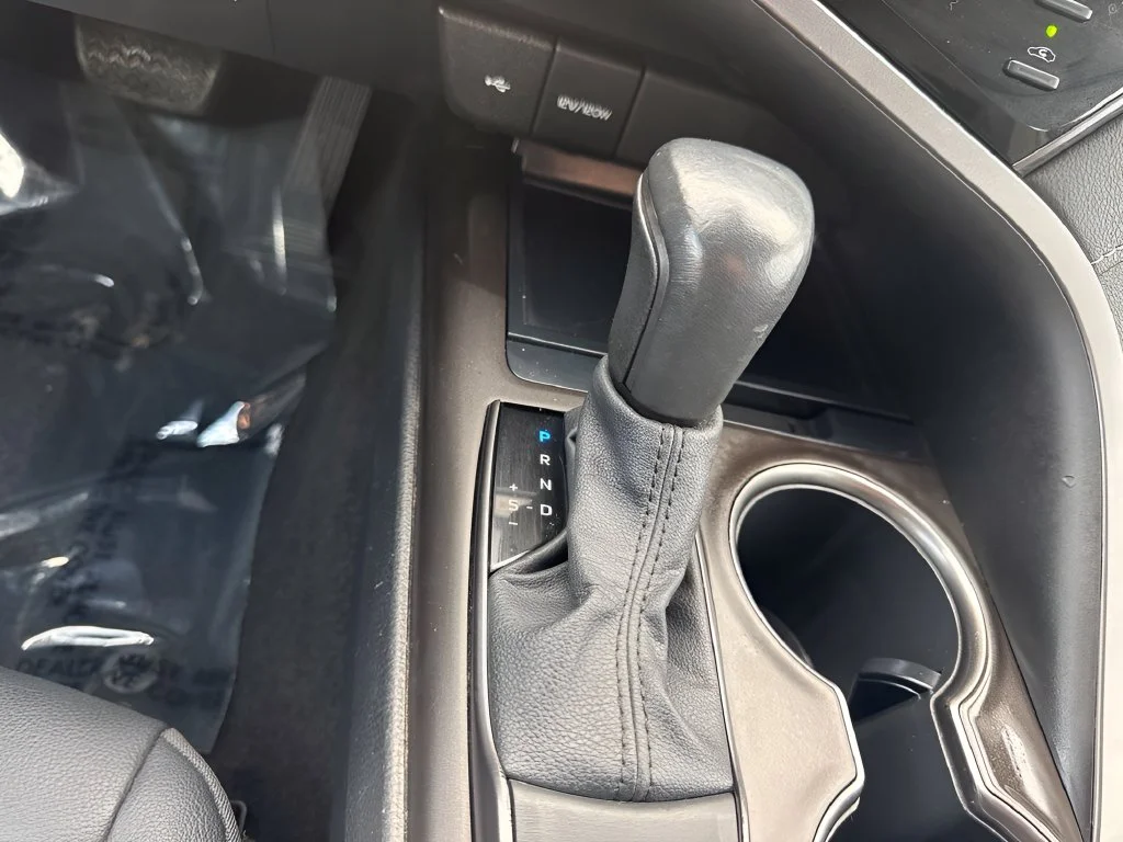 Used 2021 White Toyota SE image 13
