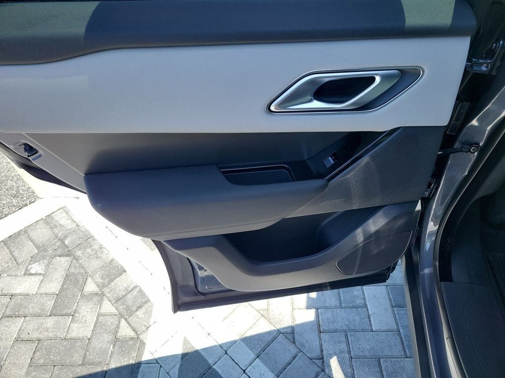 New 2026 Varesine Blue Land Rover S image 23